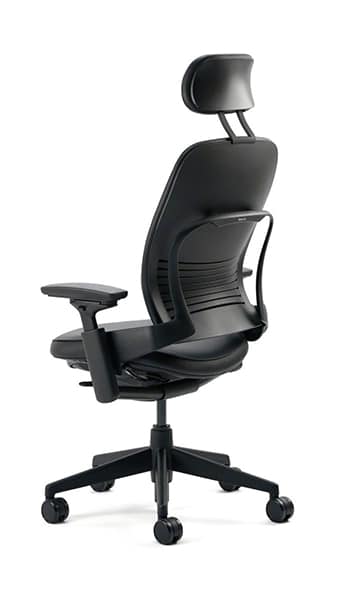 高品质的黑色人体工程学椅子